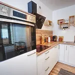 Appartement Apartma Med Krosnjami *