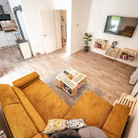 Apartma Med Krosnjami Appartement