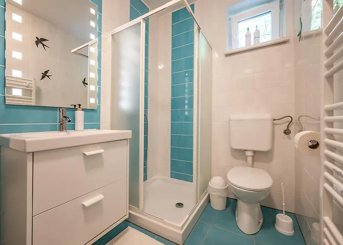 Apartma Med Krosnjami Apartamento